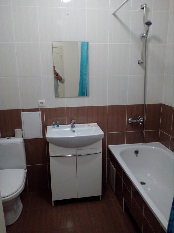 Apartment On Akademika Sakharova Ивано-Франковск Экстерьер фото
